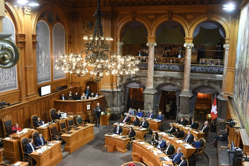 Ständerat will grosse Solar-Anlagen in den Alpen forcieren