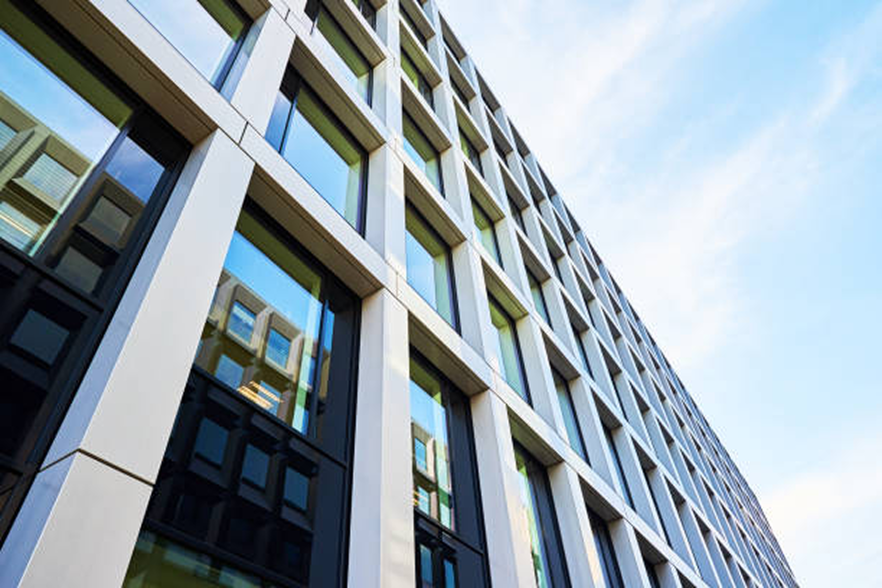 ZENDRA AG
Felsenaustrasse 47
7004 Chur